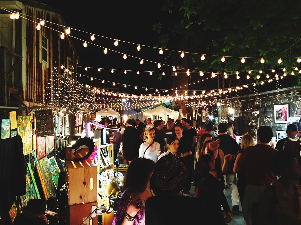 Explore Srinagarindra Train Night Market & Discover Your Perfect Train Night Market Hotel